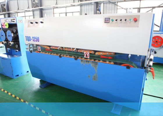 Pneumatic Traction Device For Fiber Optic Outdoor Cable Sheathing Line